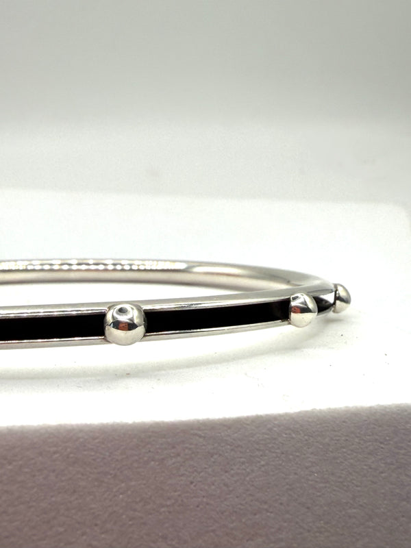 ALL STERLING SILVER STATEMENT 2 3/4" BANGLE (JR 119)