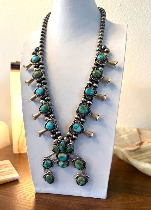 GILBERT NEZ SONORAN GOLD TURQUOISE NATIVE HANDMADE SQUASH BLOSSOM 30" (TC 10)