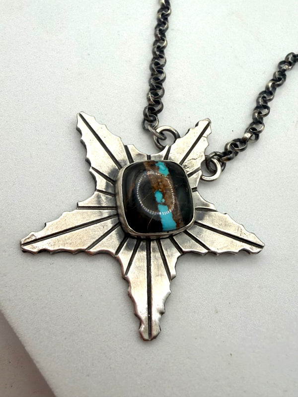 P. WILLIAMS BLACKJACK TURQUOISE STAR ADJ NECKLACE 20" (LA 16)