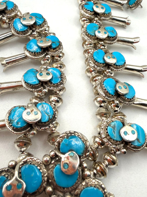 (RARE PIECE) EFFIE CALAVAZA ZUNI SLEEPING BEAUTY TURQUOISE SNAKE SQUASH BLOSSOM NECKLACE 22" & POST BACK EARRINGS HANDMADE SET (NP 33)