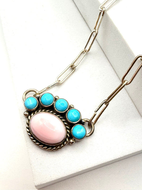 PINK CONCH & SLEEPING BEAUTY TURQUOISE HALF CLUSTER PAPERCLIP NECKLACE 20” (TC 18)
