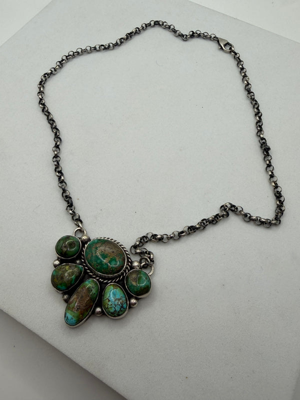 EMER THOMPSON NATIVE HANDMADE SONORAN GOLD TURQUOISE HALF CLUSTER NECKLACE 20" (NP 54)