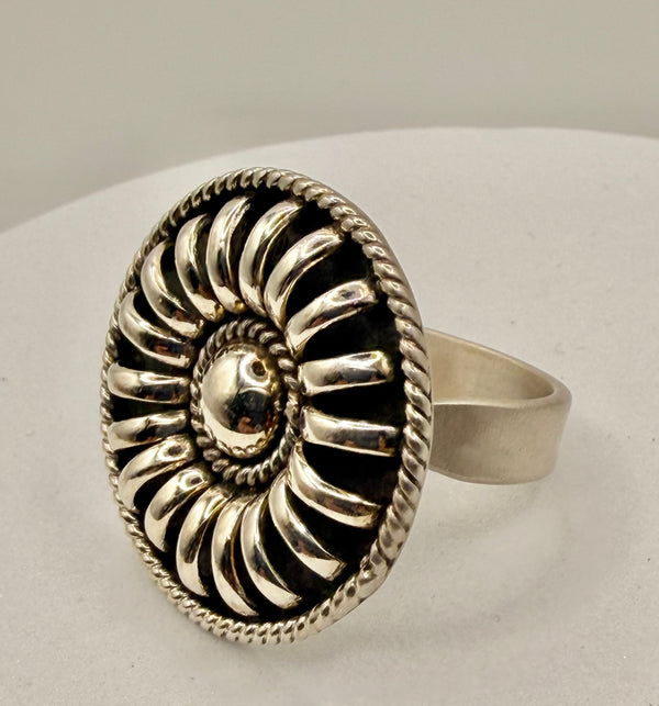 SILVER SUNFLOWER ADJUSTABLE CONCHO RING STAMPED PTW (LL 46)