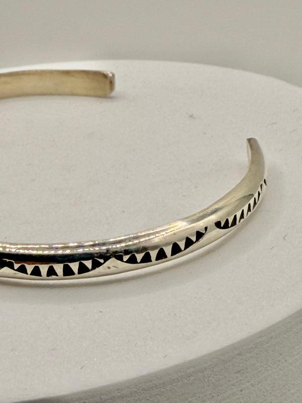 ALL STERLING SILVER ANNETTE SANCHEZ STACKER CUFF (LL 51)