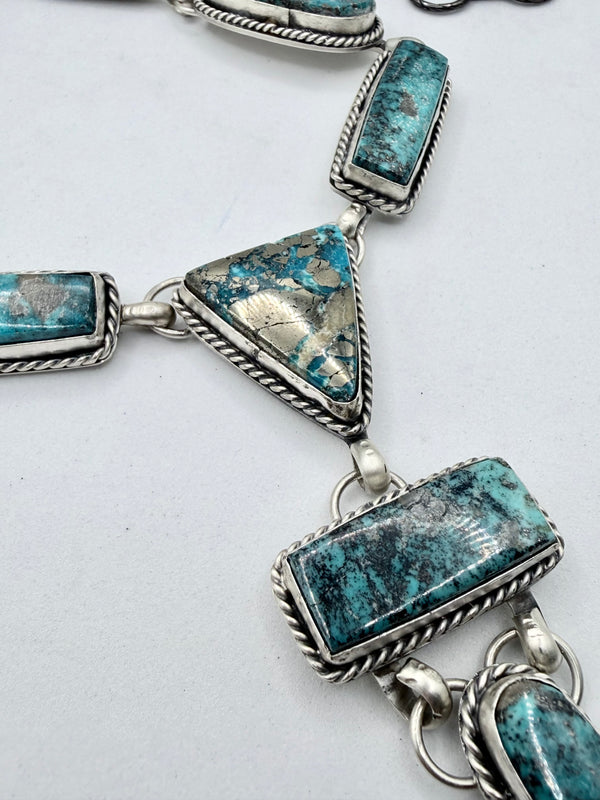 PHILBERT NEZ MORENCI TURQUOISE ADJUSTABLE STATEMENT LARIAT 26" (ELW 26)
