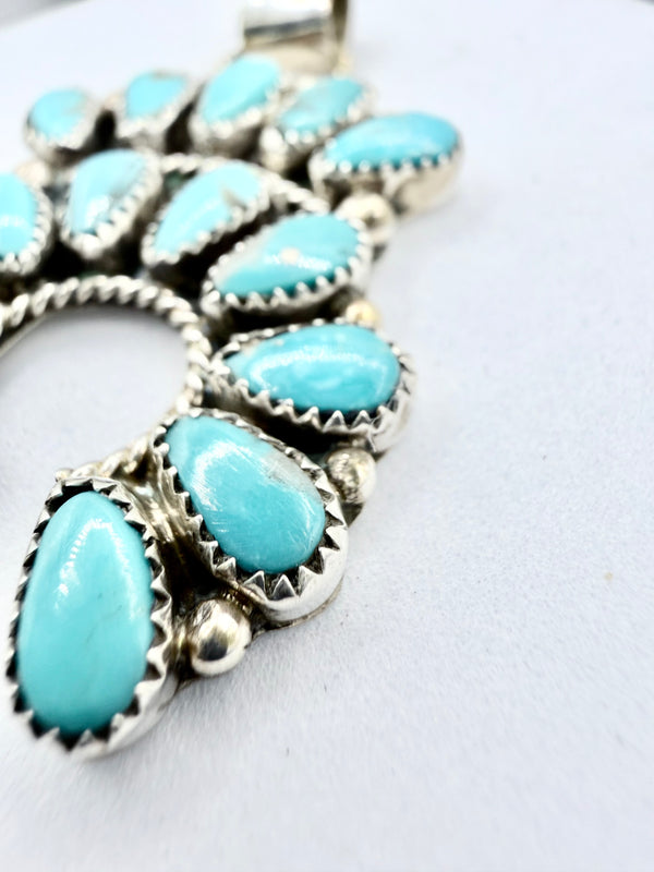 Z.B. NATIVE HANDMADE KINGMAN TURQUOISE TURQUOISE NAJA PENDANT 2" (PN 8)