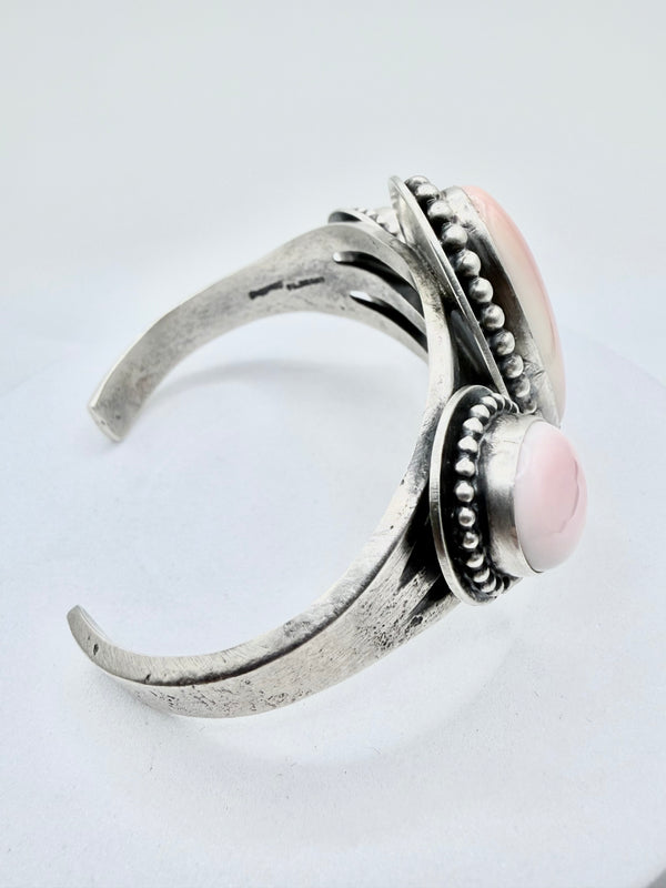 F.L. BEGAY NATIVE HANDMADE PINK CONCH CUFF (KK 13)