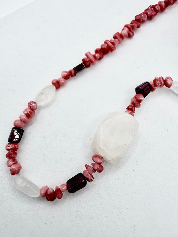 PINK OPAL CARNELIA & MOONSTONE BEADED NECKLACE 18" (LL 62)