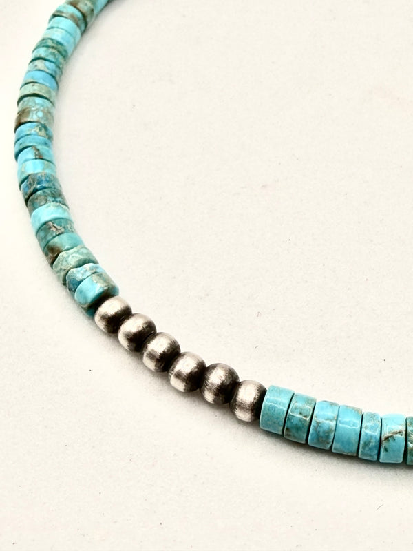 KINGMAN TURQUOISE & NAVAJO PEARLS MEMORY CHOKER (LA 28)