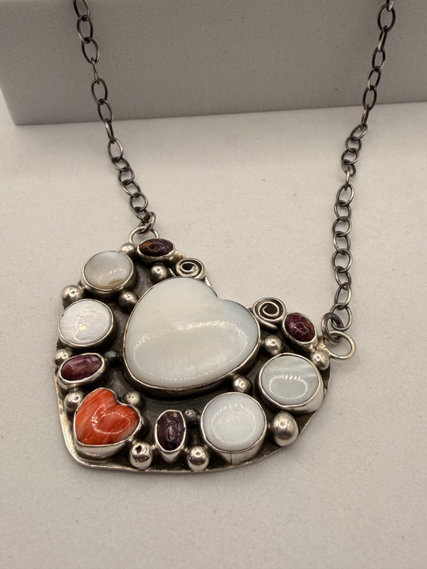 JACQUELINE SILVER IVORY MOTHER OF PEARL & SPINY HEART NATIVE HANDMADE ADJUSTABLE NECKLACE 20" (LA 29)