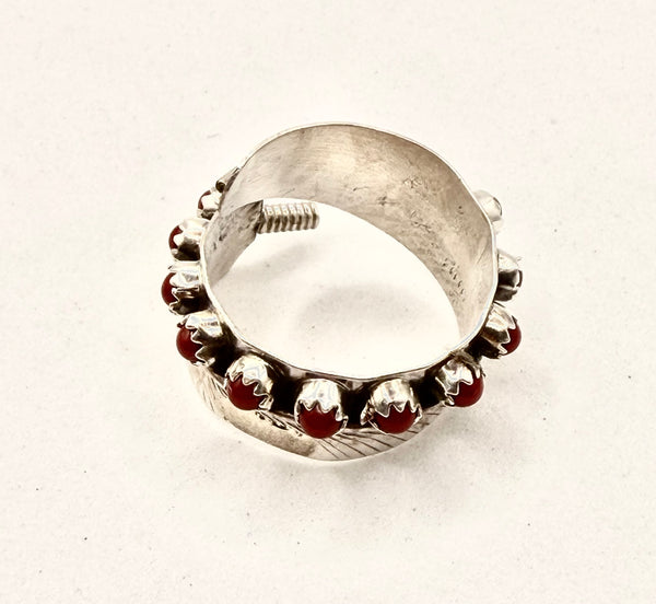 NATIVE HANDMADE MEDITERRANEAN CORAL ADJUSTABLE FEATHER RING (LA 45)