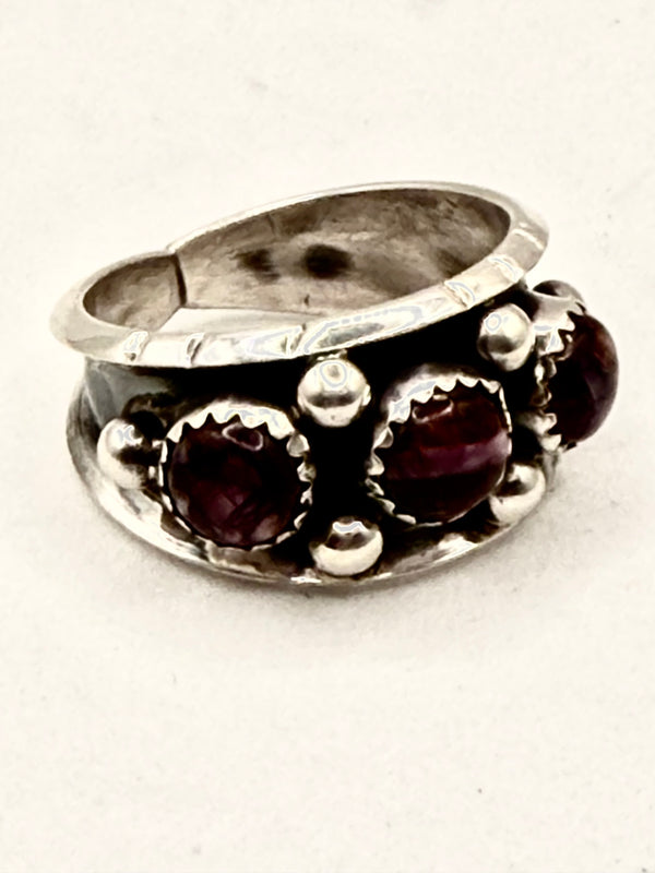 NATIVE HANDMADE SPINY OYSTER CLUSTER RING SIZE 10 STAMPED RC (LA 49)