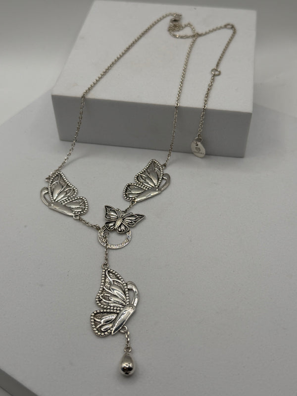 STERLING SILVER BUTTERFLY LARIAT NECKLACE 16-22" (JR 136)