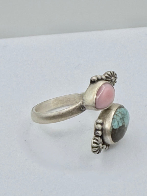MINE #8 TURQUOISE PINK CONCH WRAPAROUND ADJUSTABLE RING (JR 150)