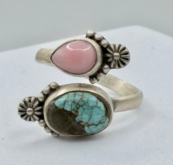 MINE #8 TURQUOISE PINK CONCH WRAPAROUND ADJUSTABLE RING (JR 150)