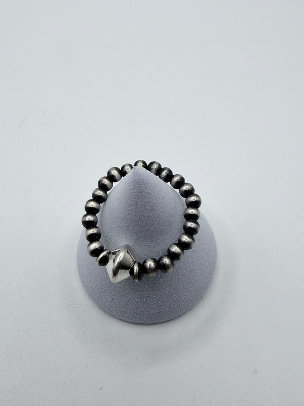 NAVAJO PEARLS STRETCH RINGS (LA 70)