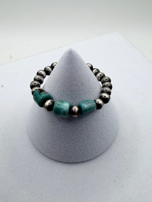 NAVAJO PEARLS STRETCH RINGS (LA 70)