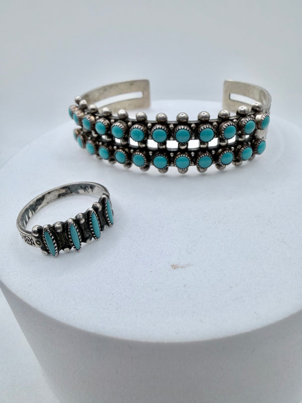 VINTAGE STERLING SILVER KINGMAN TURQUOISE ADJUSTABLE CUFF & RING SET RING SIZE 7.5" (CO 150)