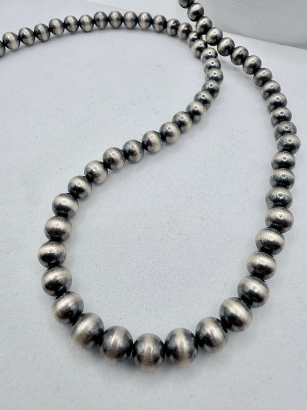 6MM 36" NAVAJO PEARLS NECKLACE (CO 143)
