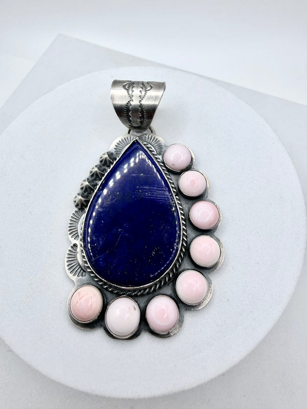 GILBERT PLATERO NATIVE HANDMADE PINK CONCH & LAPIS LAZULI STATEMENT PENDANT 3" (JD 47)