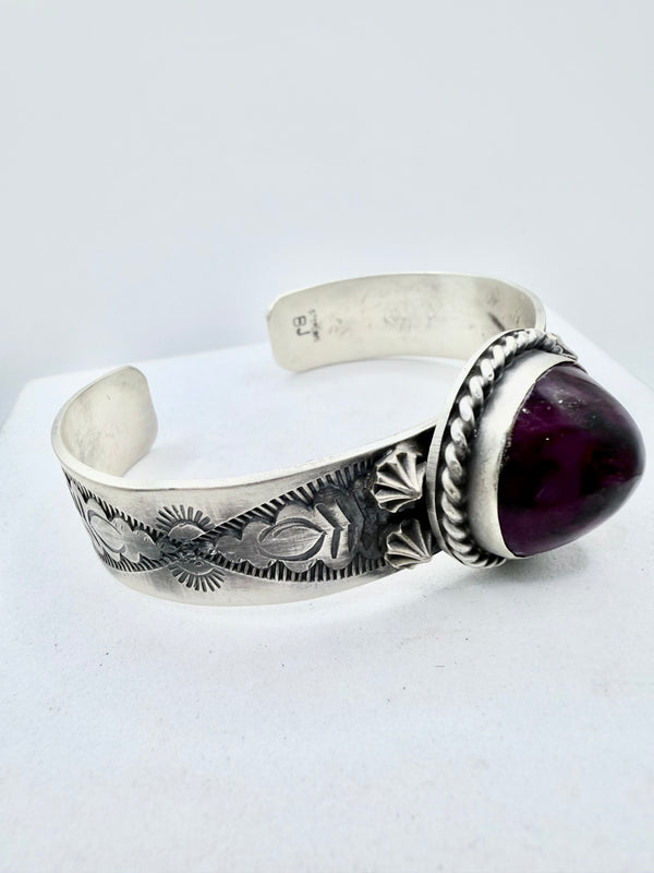 BRYAN JOE NATIVE HANDMADE SUGILITE ADJUSTABLE OVAL CUFF (JD 26)