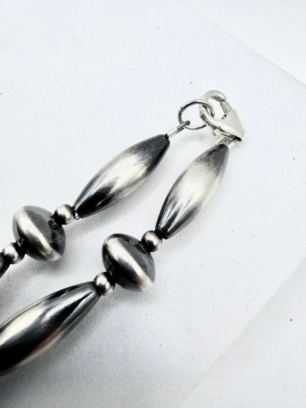 NATIVE HANDMADE TORPEDO NAVAJO PEARLS NECKLACE 20" (ELW 55)