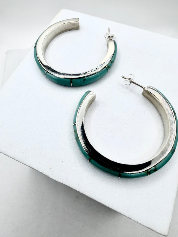 TAXCO SILVER STAMPED KINGMAN TURQUOISE HOOP EARRINGS (ELW 67)