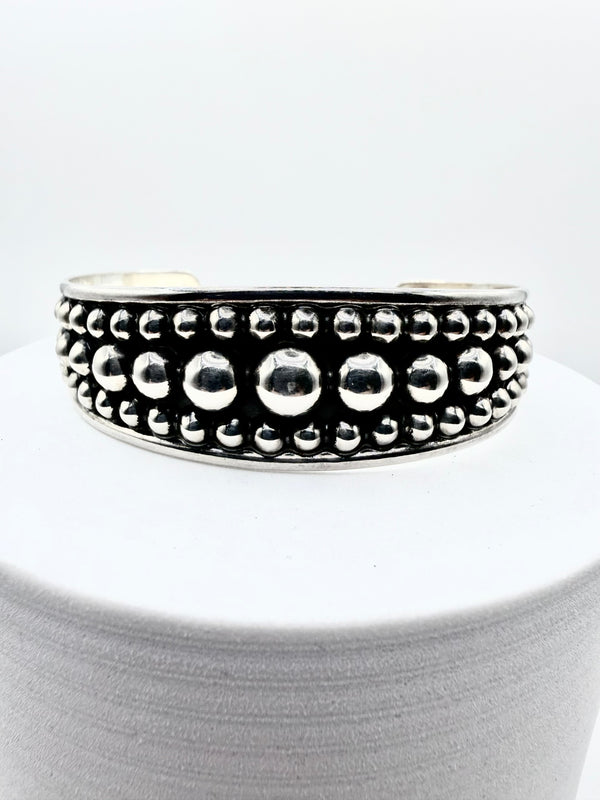 STERLING SILVER PEARLS ADJUSTABLE VINTAGE CUFF (ELW 73)