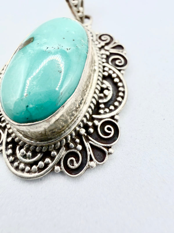 CARICO LAKE STERLING SILVER PENDANT 2" (JD 106)