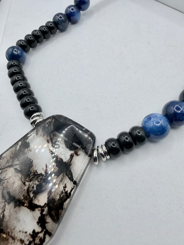 BLACK ONYX & KYANITE PEARLS WITH PHANTOM QUARTZ FOCAL BEAD ADJUSTABLE NECKLACE 22-26" (MW 487)
