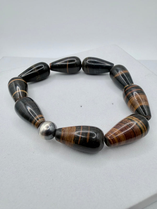 BULL'S EYE SINGLE NAVAJO PEARL STRETCH BRACELET (MW 483)