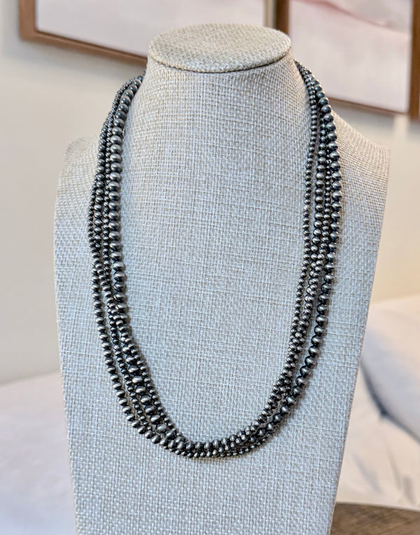 MULTI STRAND NAVAJO PEARLS (3-4-5MM) HANDSTRUNG NECKLACE 20-23"(MW 485)