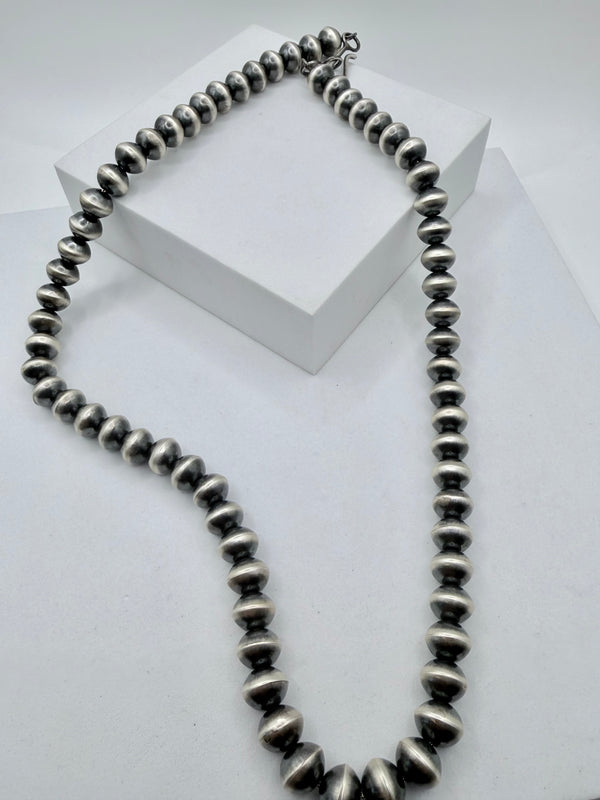 NATIVE HANDSTRUNG 10MM SAUCER PEARLS NECKLACE STAMPED "C" 23" (MW 486)