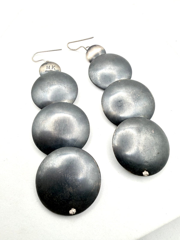 MARIETTA KELLYWOOD NATIVE HANDMADE FLAT PEARLS FISHHOOK EARRINGS 4" (FP 7)