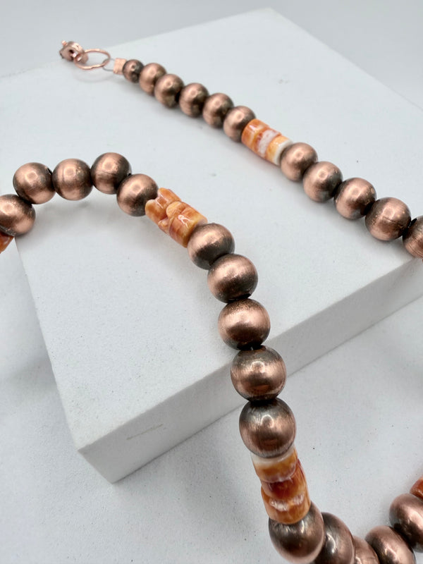 ORANGE SPINY OYSTER & COPPER PEARLS NECKLACE 18" (BA 3)