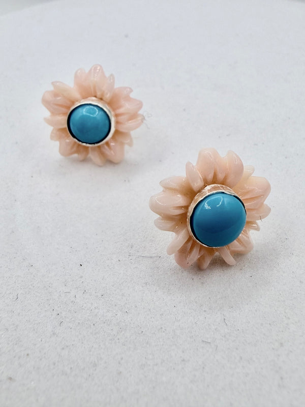 PINK CONCH & SLEEPING BEAUTY TURQUOISE POST BACK EARRINGS (JR 192)