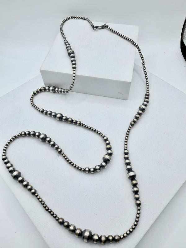 NATIVE HANDSTRUNG 3-8MM GRADUATED NAVAJO PEARLS NECKLACE 35" (JR 195)