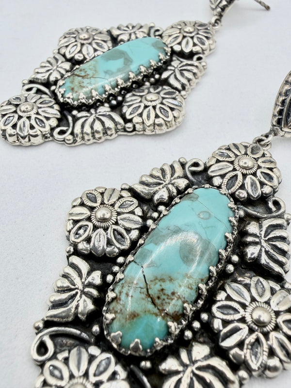 KINGMAN TURQUOISE & STERLING SILVER POST BACK STATEMENT EARRINGS 3" (JR 182)